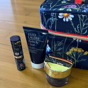 Estee Lauder Skincare Set - botanical blooms